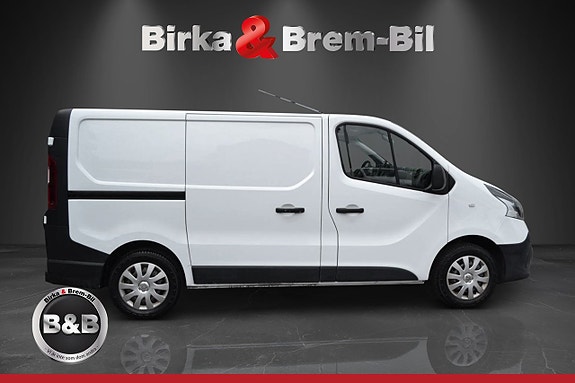 Renault Trafic 4 of 5