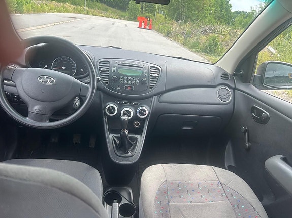 Hyundai i10 5 of 5