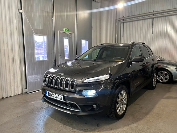 Jeep Cherokee 5 of 26