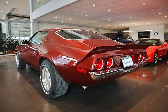 Chevrolet Camaro 3 of 5