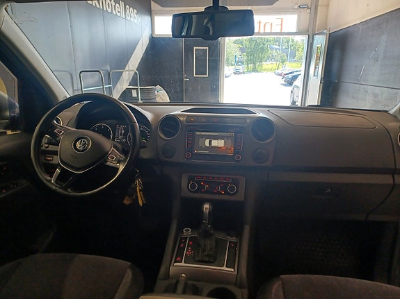 Volkswagen Amarok 9 of 15