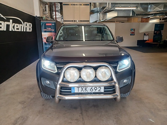 Volkswagen Amarok 3 of 5