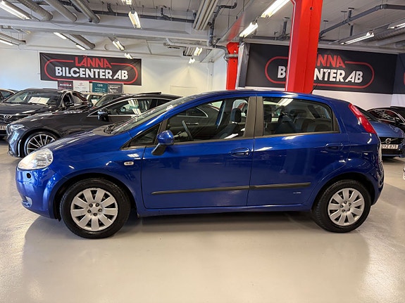 Fiat Grande Punto 3 of 21