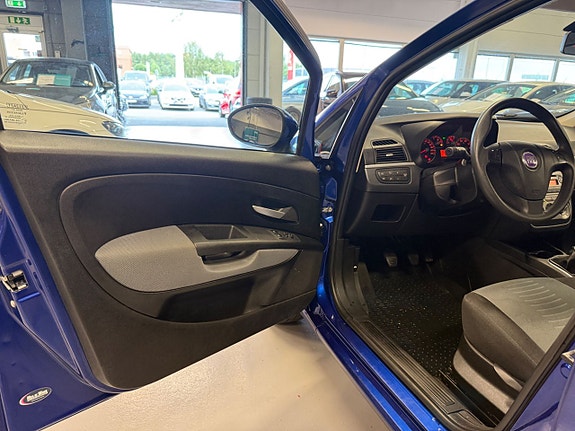 Fiat Grande Punto 15 of 21