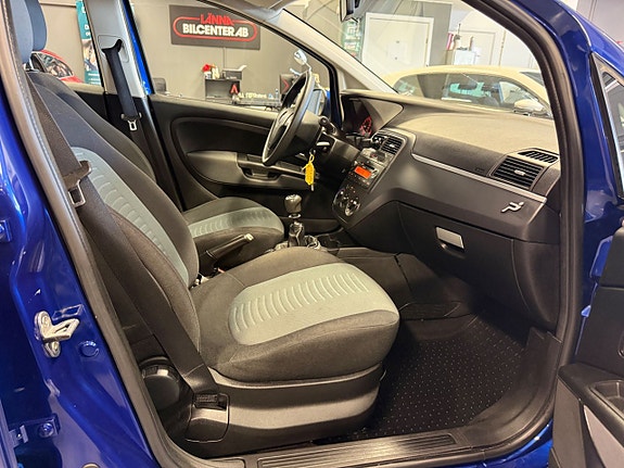 Fiat Grande Punto 16 of 21