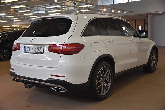 Mercedes-Benz GLC250 d 3 of 5