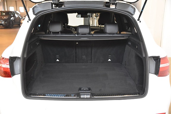 Mercedes-Benz GLC250 d 16 of 17