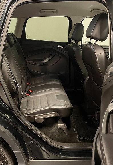 Ford Kuga 11 of 11