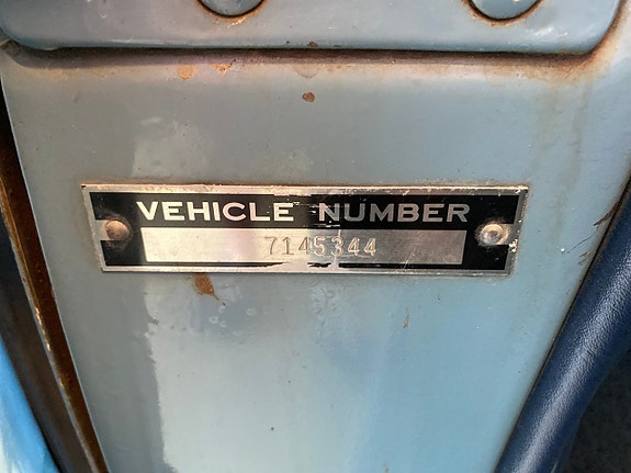 Chrysler New Yorker 29 of 30