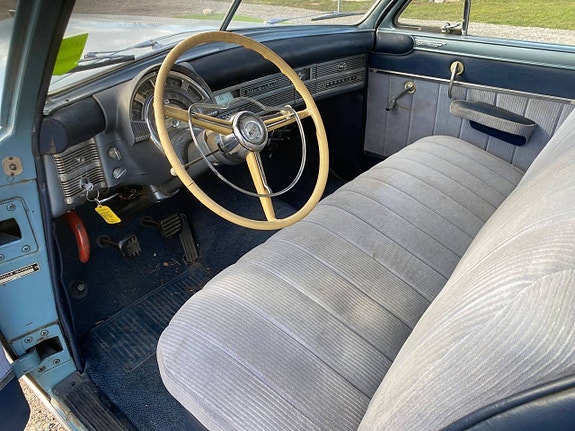Chrysler New Yorker 12 of 30