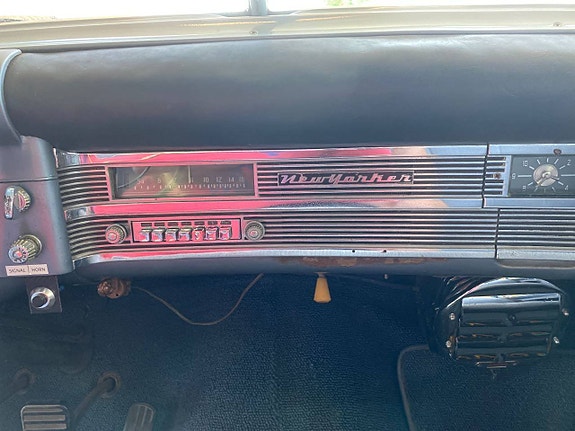Chrysler New Yorker 26 of 30