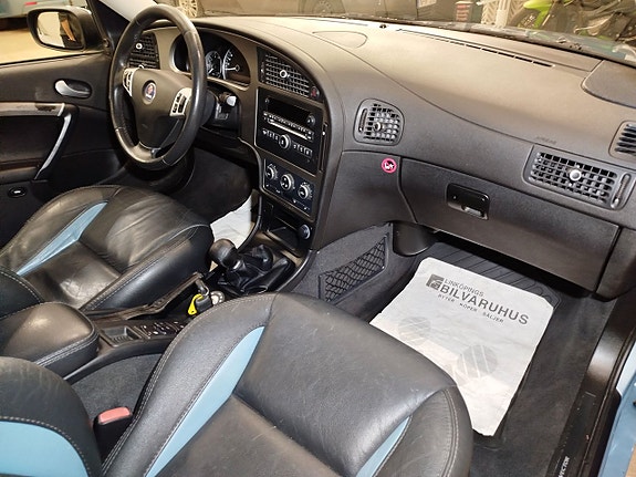 Saab 9-5 20 of 27