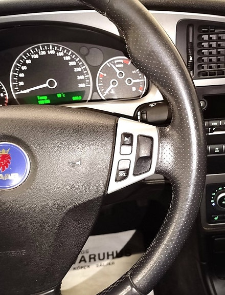 Saab 9-5 16 of 27