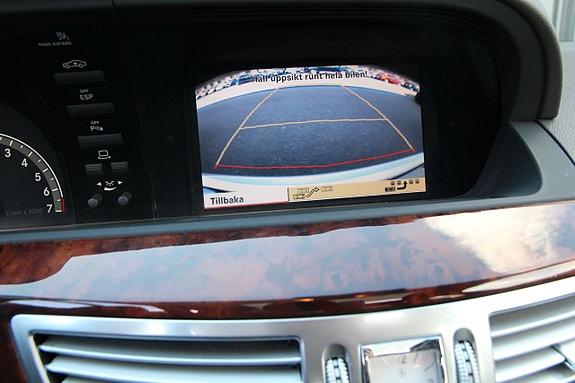 Mercedes-Benz S500 17 of 17