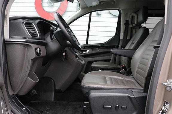 Ford Custom Tourneo 4 of 5