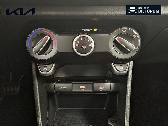 Kia Picanto 13 of 15