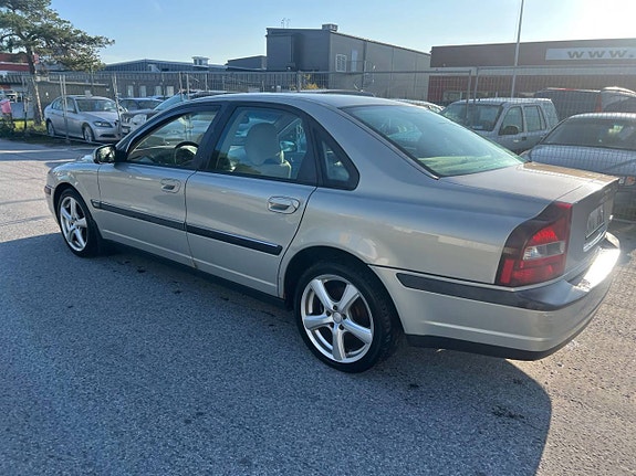 Volvo S80 12 of 18