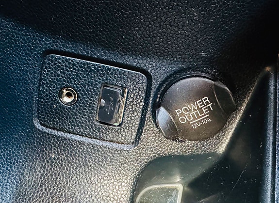 Volkswagen Polo 24 of 24