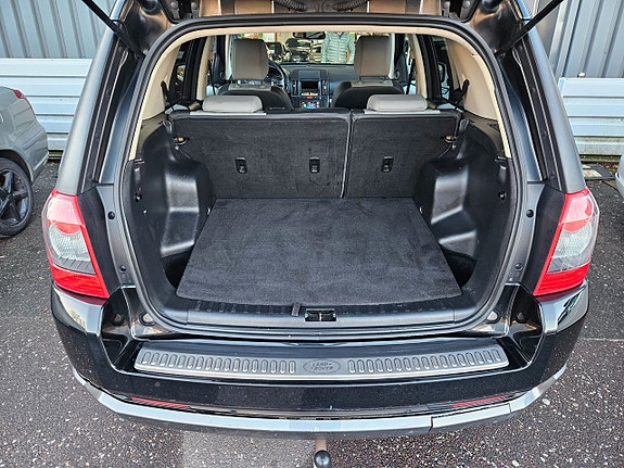 Land Rover Freelander 2 11 of 14