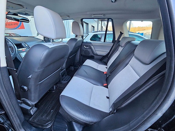 Land Rover Freelander 2 12 of 14