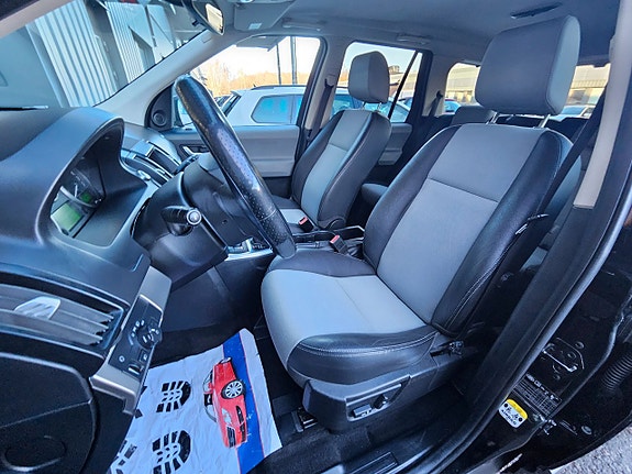 Land Rover Freelander 2 14 of 14