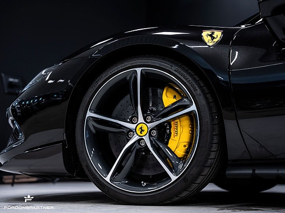 Ferrari 296 GTB 5 of 5