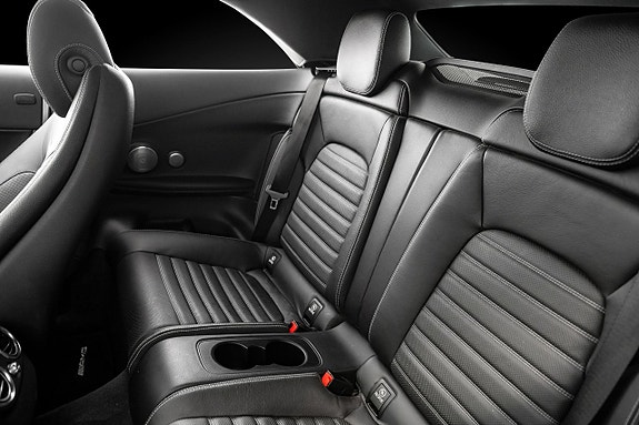 Mercedes-Benz C200 20 of 22