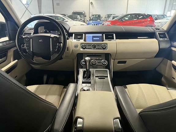 Land Rover Range Rover Sport 11 of 24
