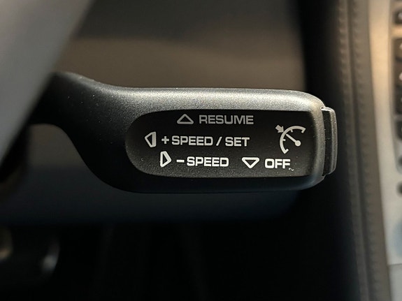 Porsche 911 Carrera 4S 19 of 21