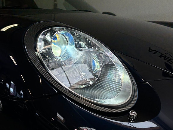 Porsche 911 Carrera 4S 9 of 21
