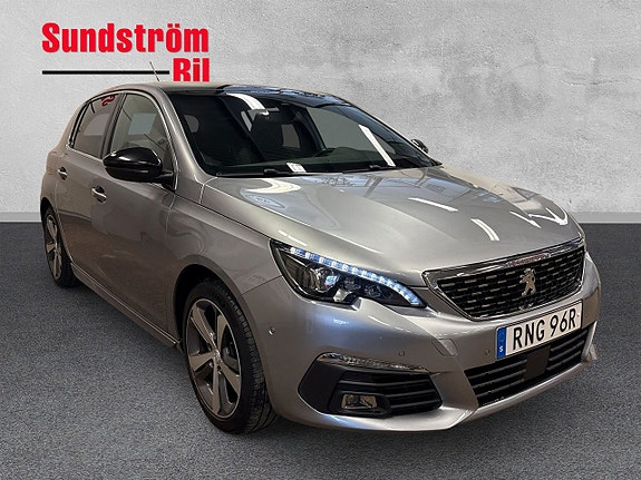 Peugeot 308 8 of 25