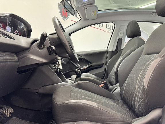 Peugeot 208 10 of 20