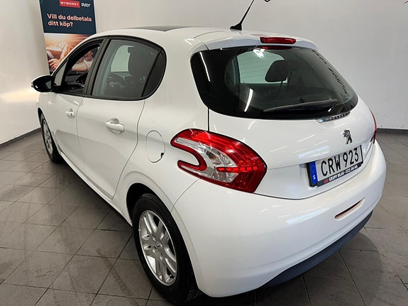 Peugeot 208 11 of 20