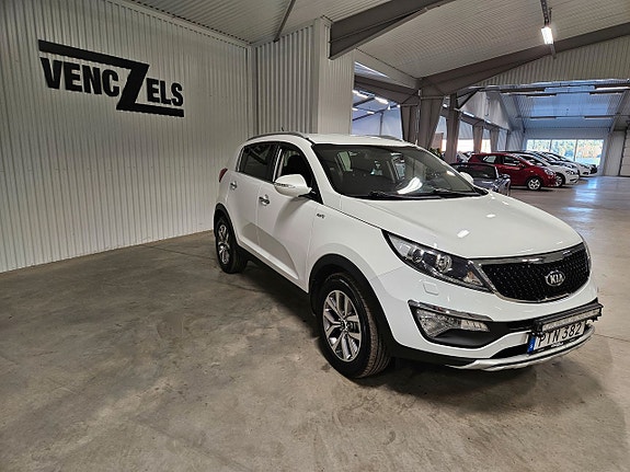Kia Sportage 2 of 5