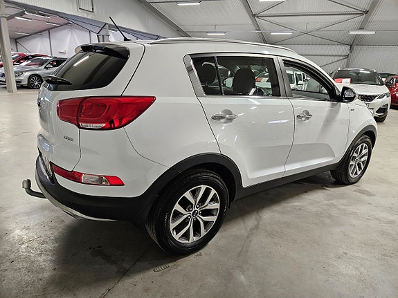 Kia Sportage 3 of 5