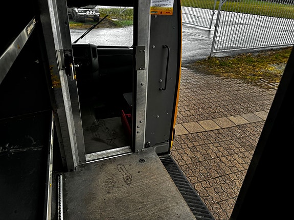 Volkswagen Crafter 35 15 of 21