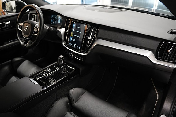 Volvo S60 10 of 26