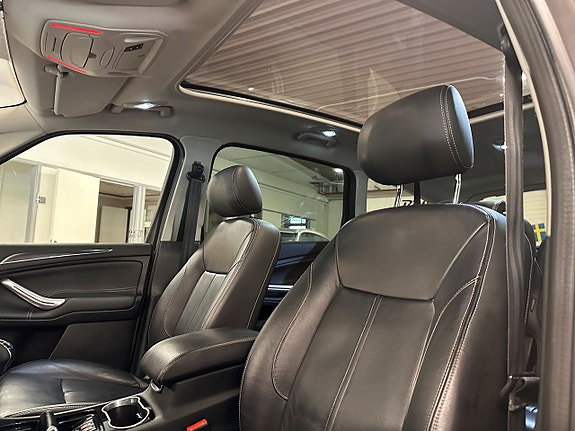 Ford S-MAX 17 of 17