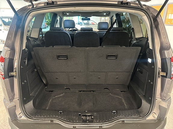 Ford S-MAX 5 of 17