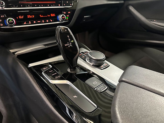 BMW 520d 12 of 23