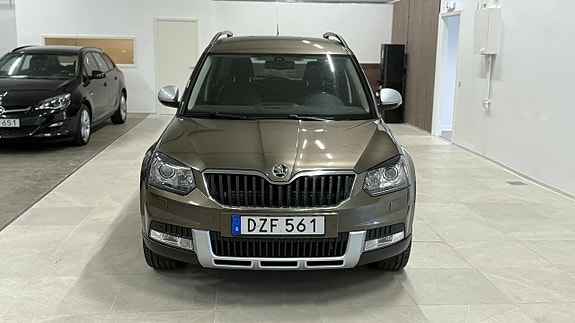 Skoda Yeti Outdoor 2 of 5