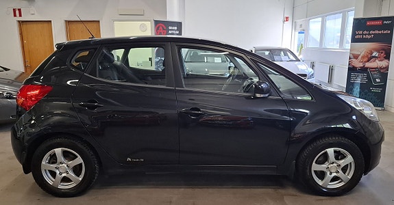 Kia Venga 7 of 22