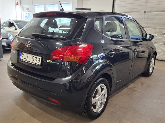 Kia Venga 3 of 22