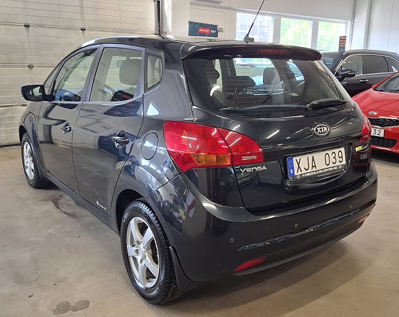 Kia Venga 5 of 22