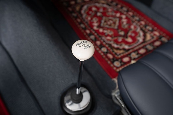 Mercedes-Benz 190 SL 14 of 22