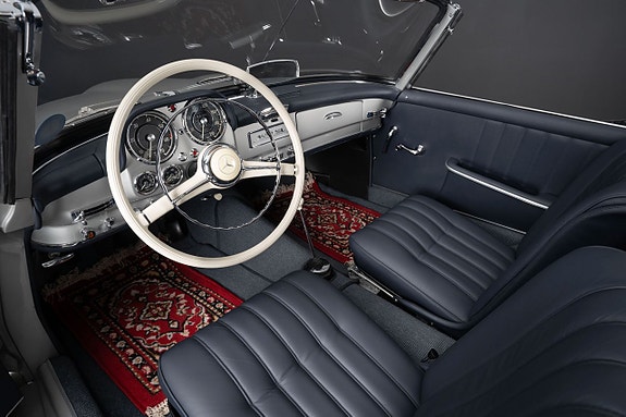 Mercedes-Benz 190 SL 12 of 22