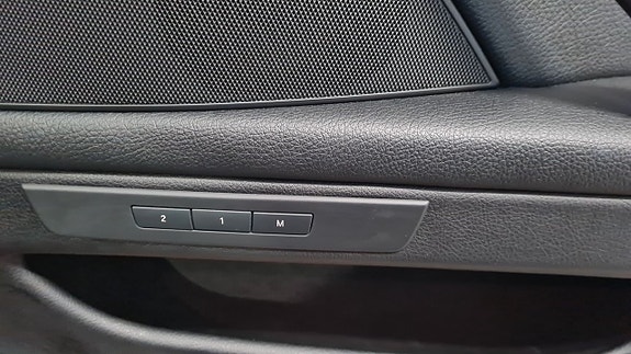 BMW 520 8 of 23