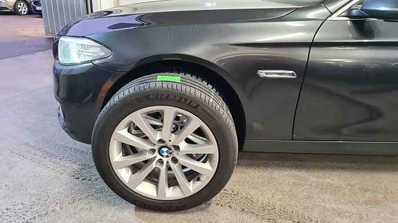 BMW 520 10 of 23