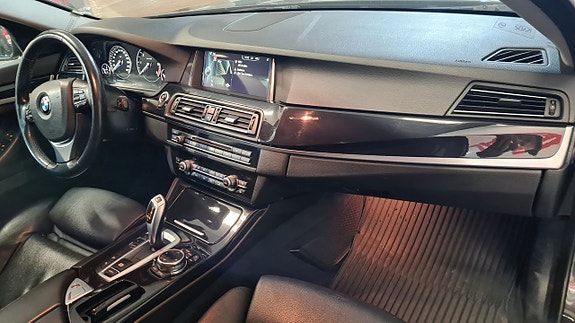 BMW 520 9 of 23