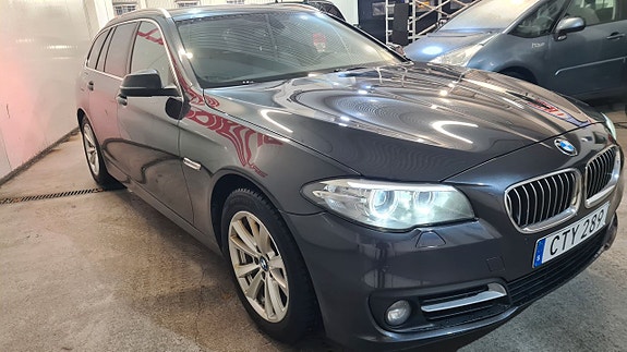 BMW 520 4 of 5